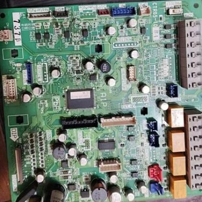 Bo mạch nguồn CTR05-10 B4 bộ làm mát Daikin AKZ